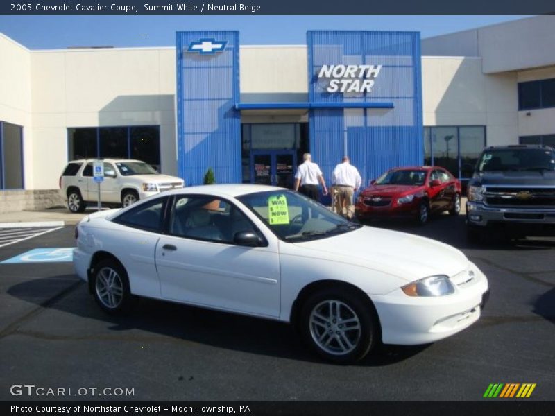 Summit White / Neutral Beige 2005 Chevrolet Cavalier Coupe
