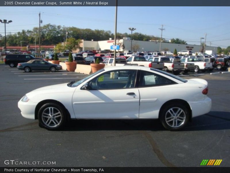 Summit White / Neutral Beige 2005 Chevrolet Cavalier Coupe