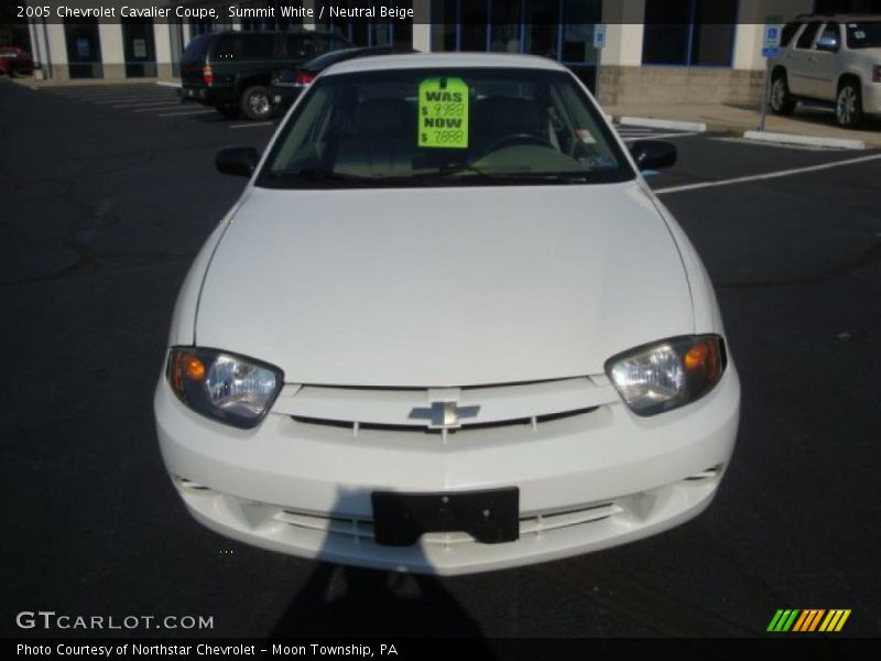 Summit White / Neutral Beige 2005 Chevrolet Cavalier Coupe
