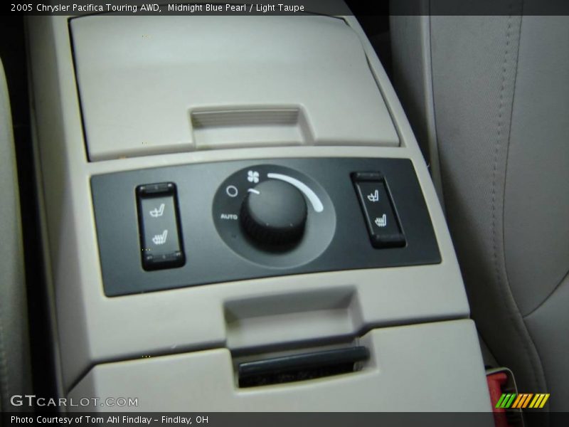 Midnight Blue Pearl / Light Taupe 2005 Chrysler Pacifica Touring AWD