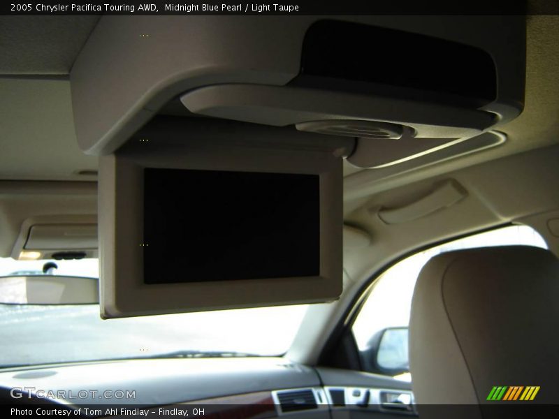 Midnight Blue Pearl / Light Taupe 2005 Chrysler Pacifica Touring AWD