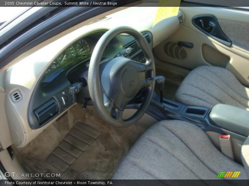 Summit White / Neutral Beige 2005 Chevrolet Cavalier Coupe