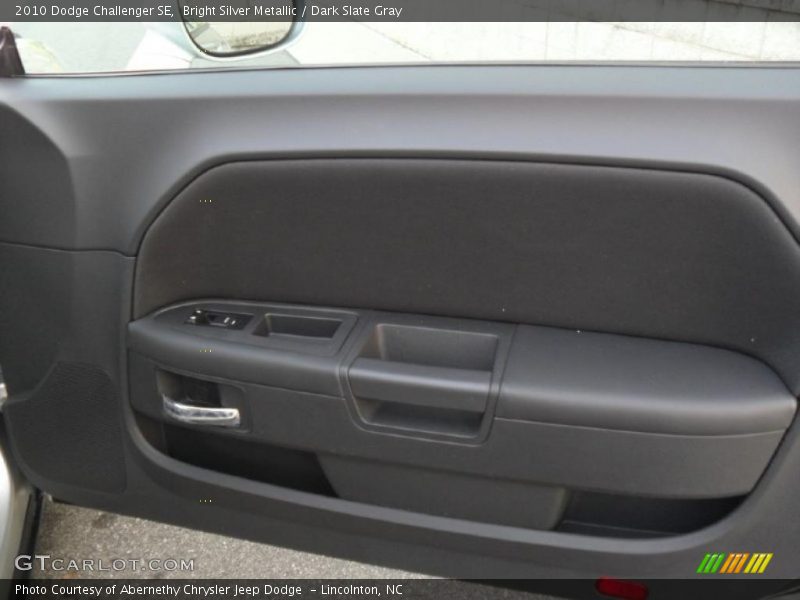 Bright Silver Metallic / Dark Slate Gray 2010 Dodge Challenger SE