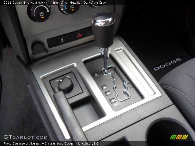 Bright Silver Metallic / Dark Slate Gray 2011 Dodge Nitro Heat 4.0 4x4