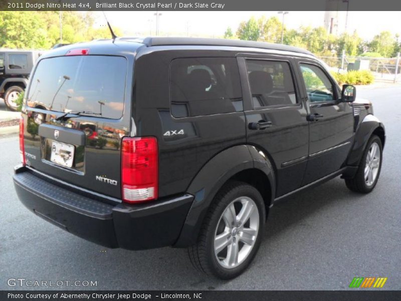 Brilliant Black Crystal Pearl / Dark Slate Gray 2011 Dodge Nitro Heat 4x4