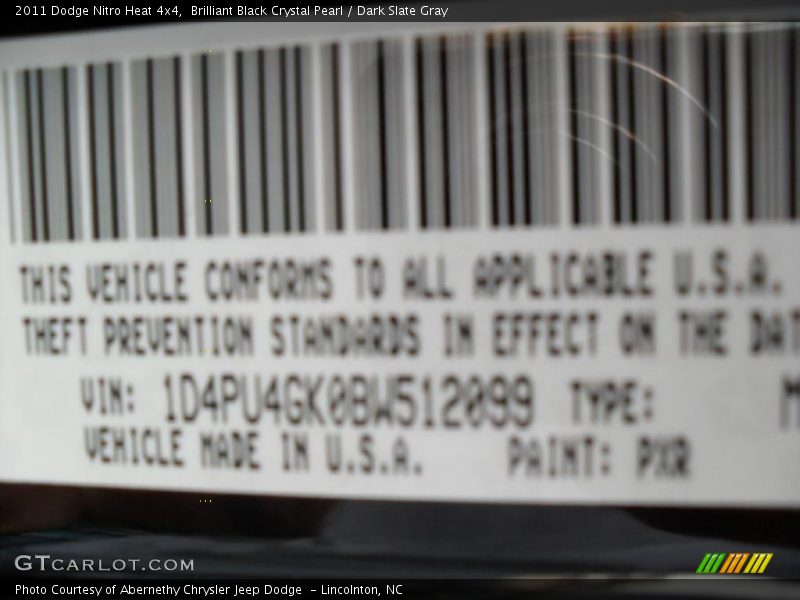 Brilliant Black Crystal Pearl / Dark Slate Gray 2011 Dodge Nitro Heat 4x4