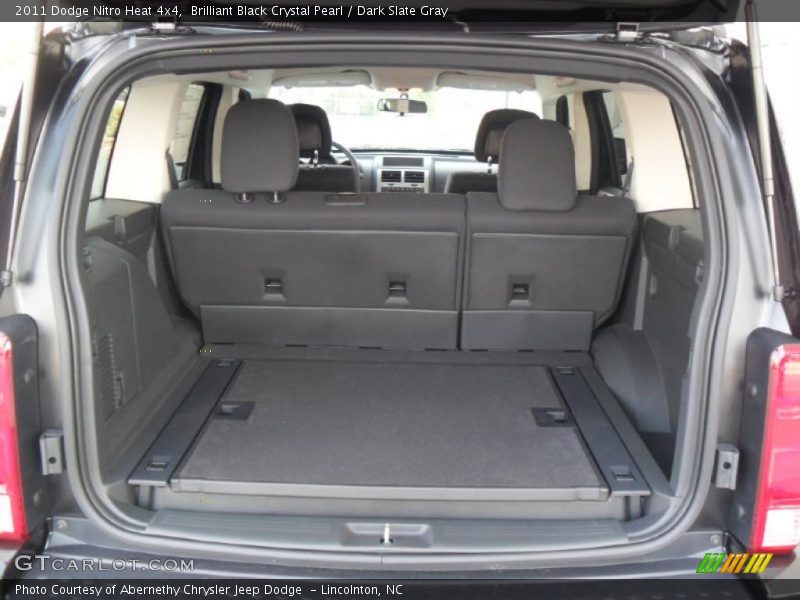 Brilliant Black Crystal Pearl / Dark Slate Gray 2011 Dodge Nitro Heat 4x4