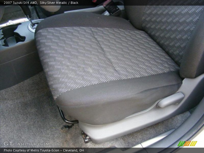 Silky Silver Metallic / Black 2007 Suzuki SX4 AWD