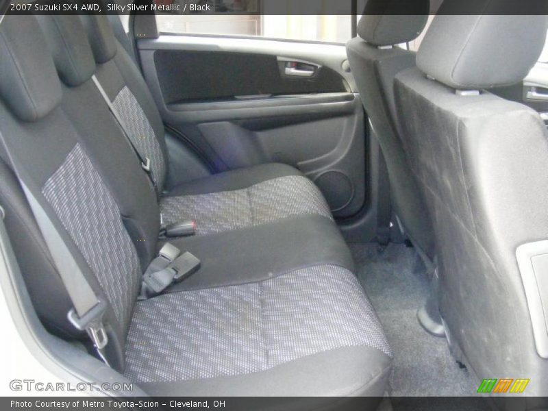 Silky Silver Metallic / Black 2007 Suzuki SX4 AWD