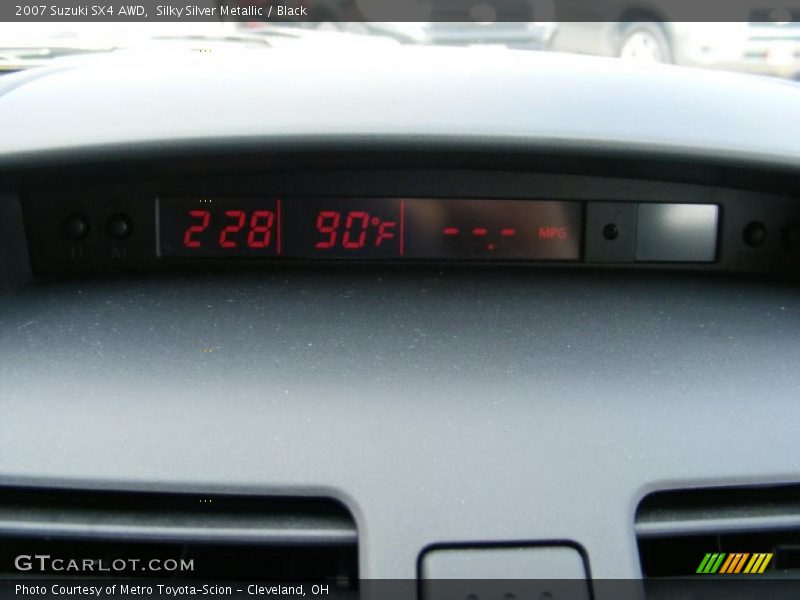 Silky Silver Metallic / Black 2007 Suzuki SX4 AWD
