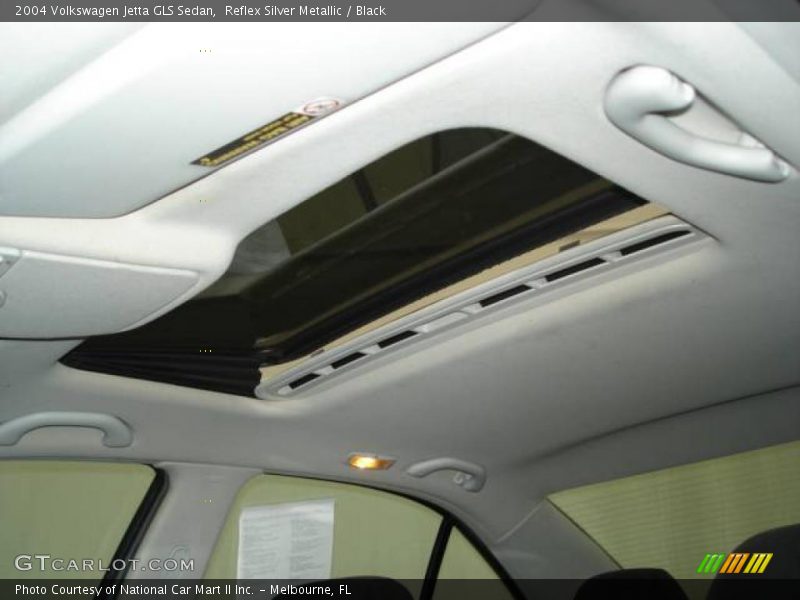 Reflex Silver Metallic / Black 2004 Volkswagen Jetta GLS Sedan