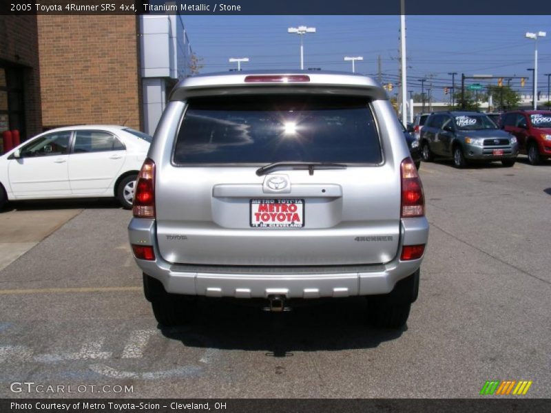 Titanium Metallic / Stone 2005 Toyota 4Runner SR5 4x4
