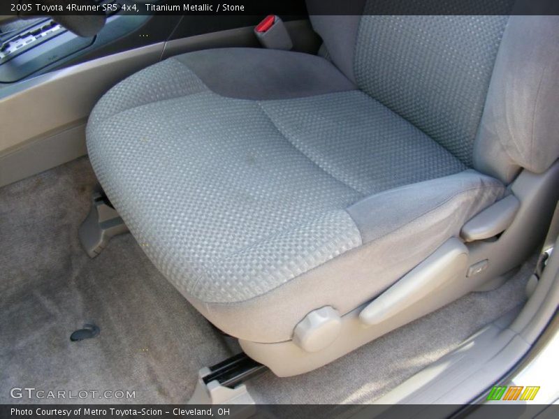Titanium Metallic / Stone 2005 Toyota 4Runner SR5 4x4