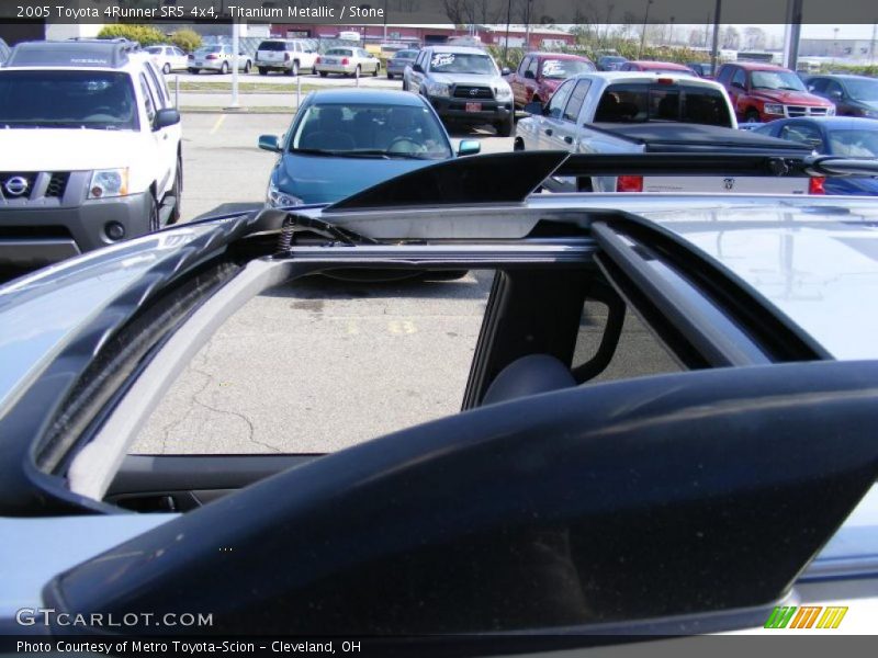 Titanium Metallic / Stone 2005 Toyota 4Runner SR5 4x4