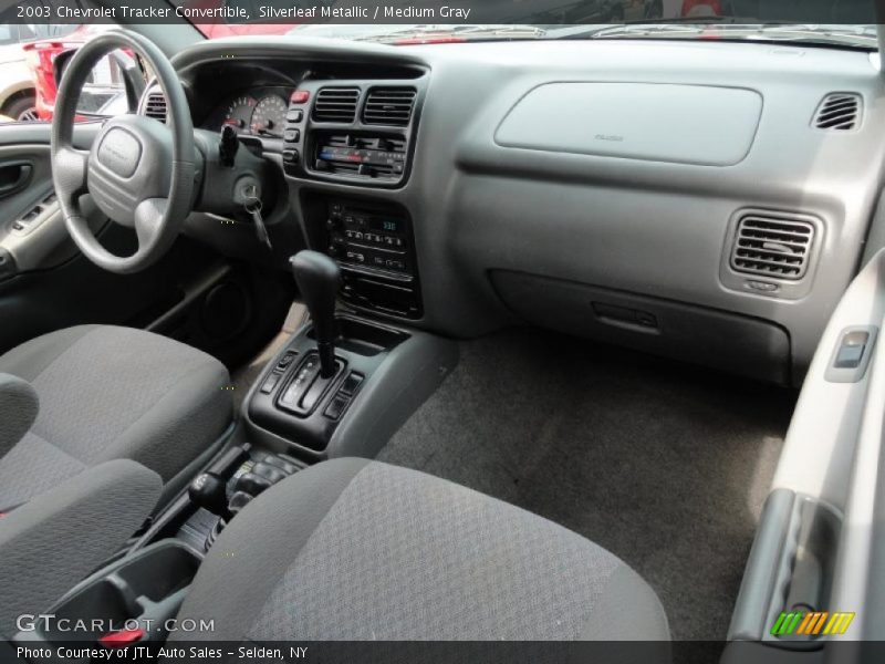 Silverleaf Metallic / Medium Gray 2003 Chevrolet Tracker Convertible