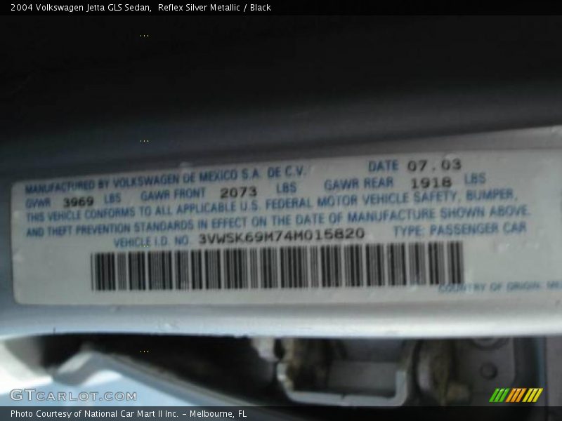 Reflex Silver Metallic / Black 2004 Volkswagen Jetta GLS Sedan