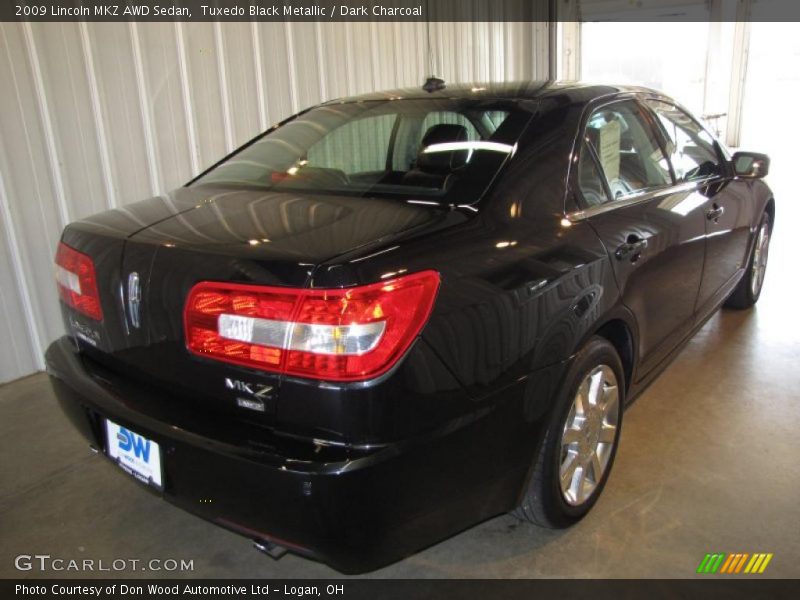 Tuxedo Black Metallic / Dark Charcoal 2009 Lincoln MKZ AWD Sedan