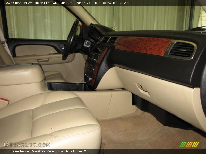 Sunburst Orange Metallic / Ebony/Light Cashmere 2007 Chevrolet Avalanche LTZ 4WD