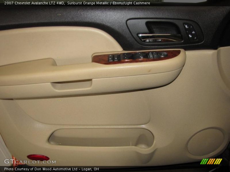 Sunburst Orange Metallic / Ebony/Light Cashmere 2007 Chevrolet Avalanche LTZ 4WD