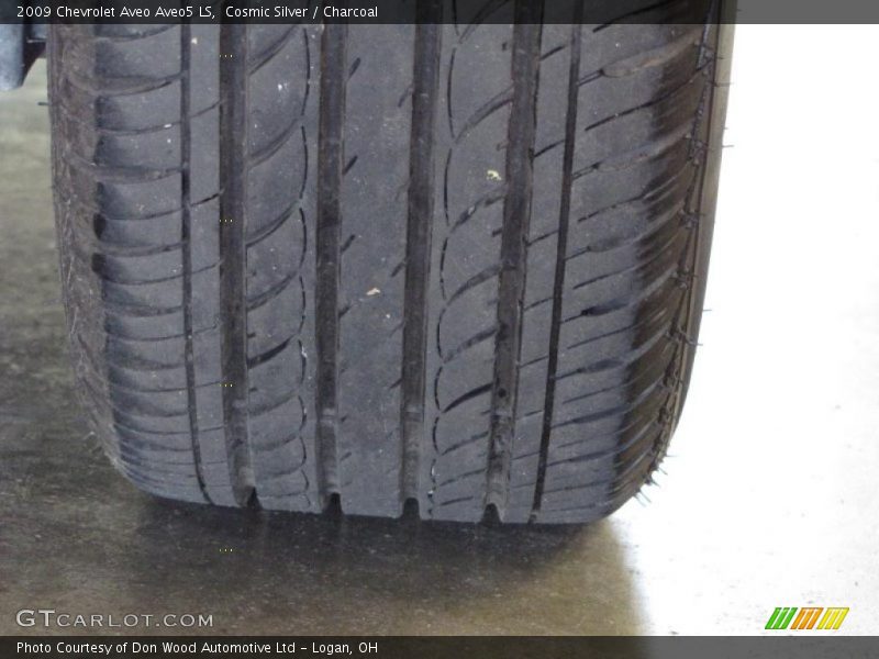 Cosmic Silver / Charcoal 2009 Chevrolet Aveo Aveo5 LS