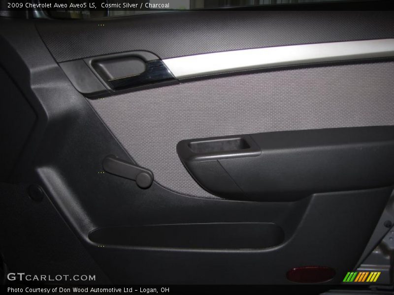 Cosmic Silver / Charcoal 2009 Chevrolet Aveo Aveo5 LS
