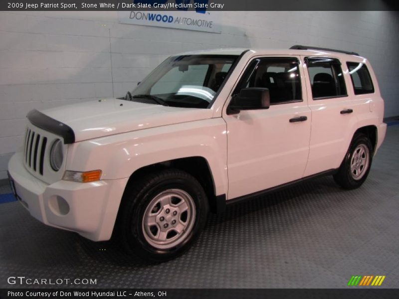 Stone White / Dark Slate Gray/Medium Slate Gray 2009 Jeep Patriot Sport