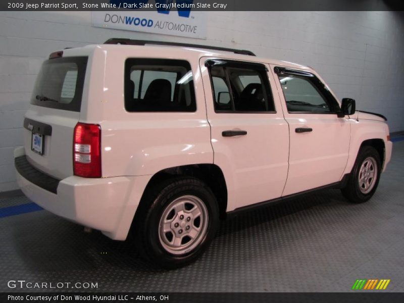 Stone White / Dark Slate Gray/Medium Slate Gray 2009 Jeep Patriot Sport