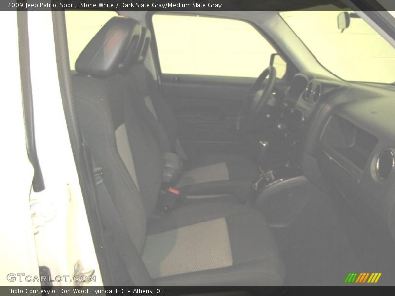 Stone White / Dark Slate Gray/Medium Slate Gray 2009 Jeep Patriot Sport