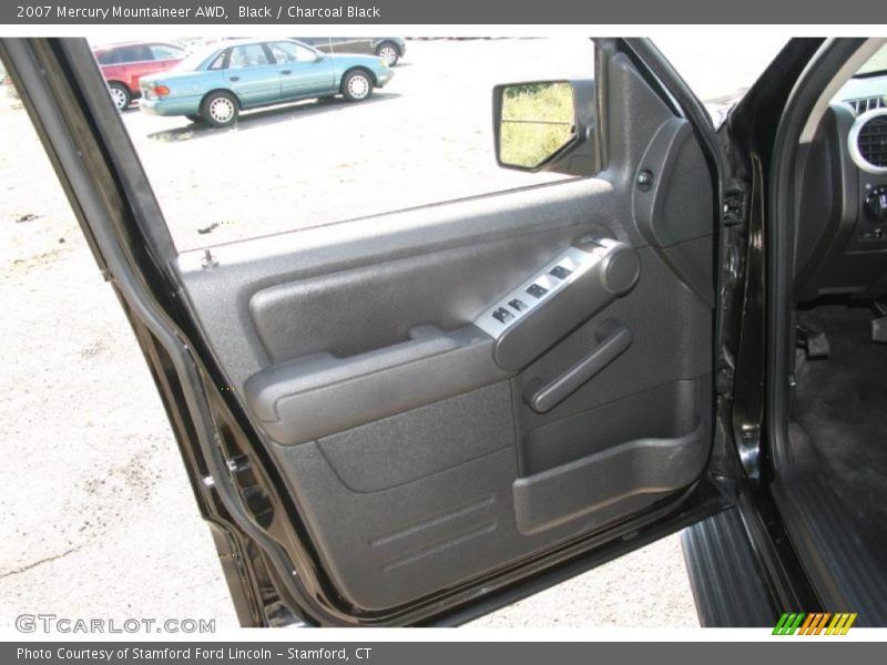 Black / Charcoal Black 2007 Mercury Mountaineer AWD