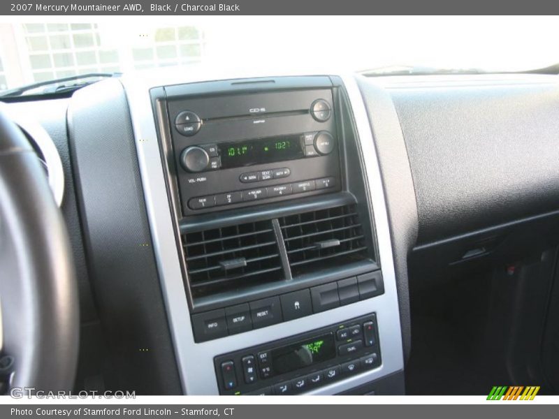 Black / Charcoal Black 2007 Mercury Mountaineer AWD