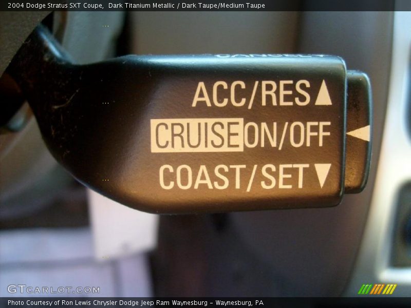 Dark Titanium Metallic / Dark Taupe/Medium Taupe 2004 Dodge Stratus SXT Coupe