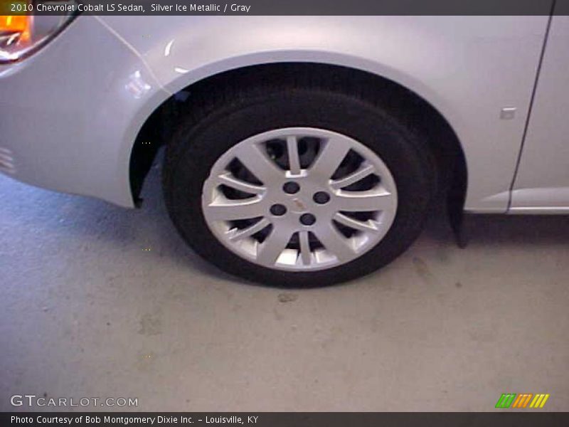 Silver Ice Metallic / Gray 2010 Chevrolet Cobalt LS Sedan