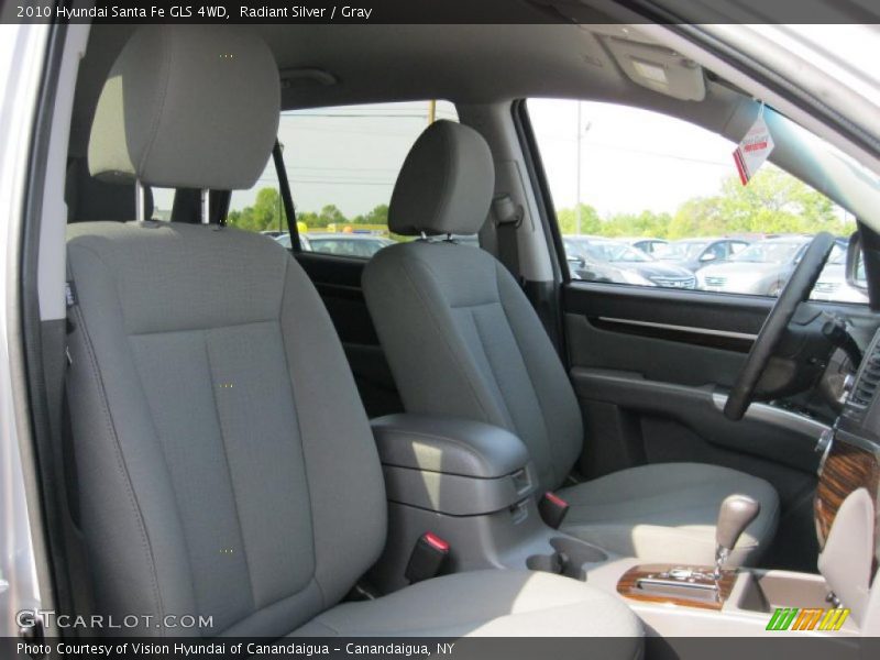 Radiant Silver / Gray 2010 Hyundai Santa Fe GLS 4WD
