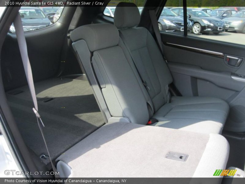Radiant Silver / Gray 2010 Hyundai Santa Fe GLS 4WD