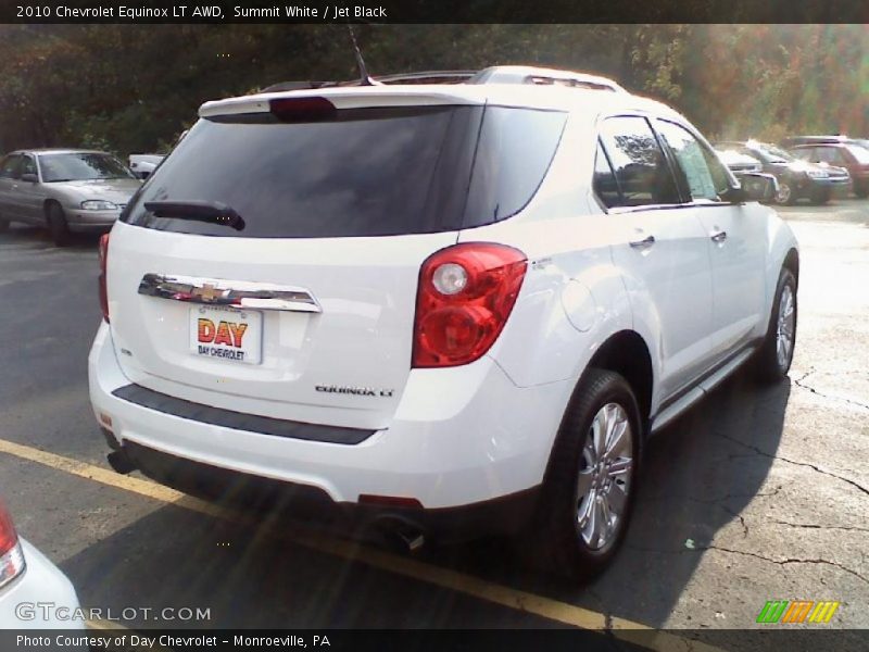 Summit White / Jet Black 2010 Chevrolet Equinox LT AWD