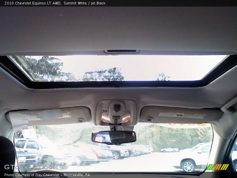Summit White / Jet Black 2010 Chevrolet Equinox LT AWD