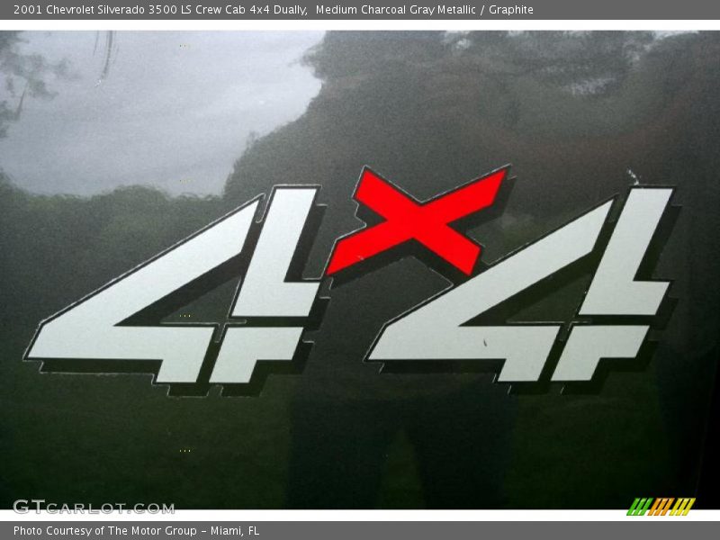 Medium Charcoal Gray Metallic / Graphite 2001 Chevrolet Silverado 3500 LS Crew Cab 4x4 Dually