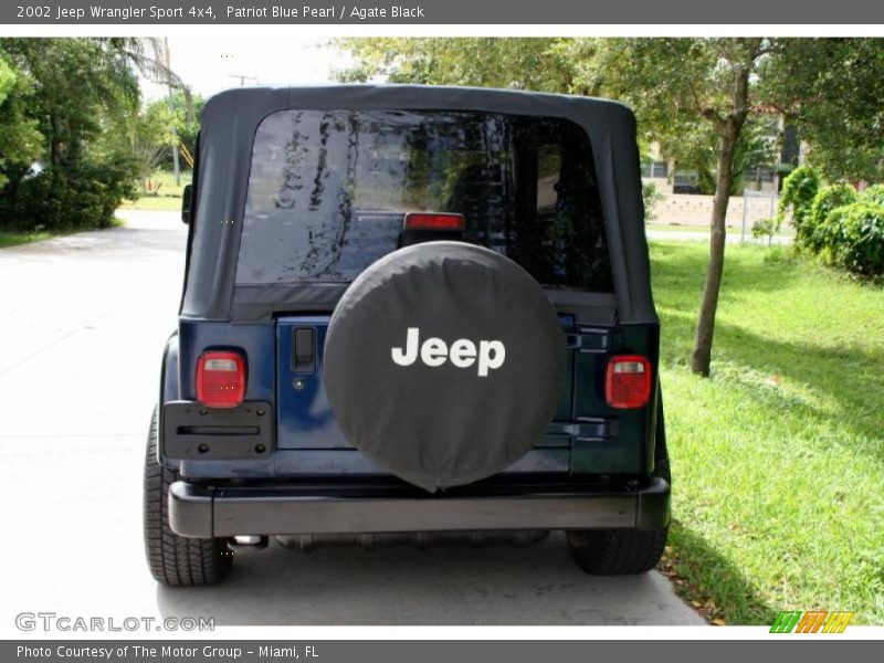 Patriot Blue Pearl / Agate Black 2002 Jeep Wrangler Sport 4x4