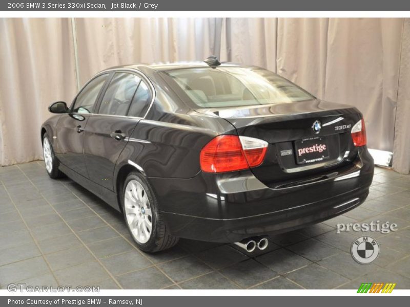 Jet Black / Grey 2006 BMW 3 Series 330xi Sedan