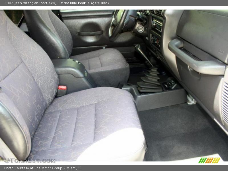 Patriot Blue Pearl / Agate Black 2002 Jeep Wrangler Sport 4x4