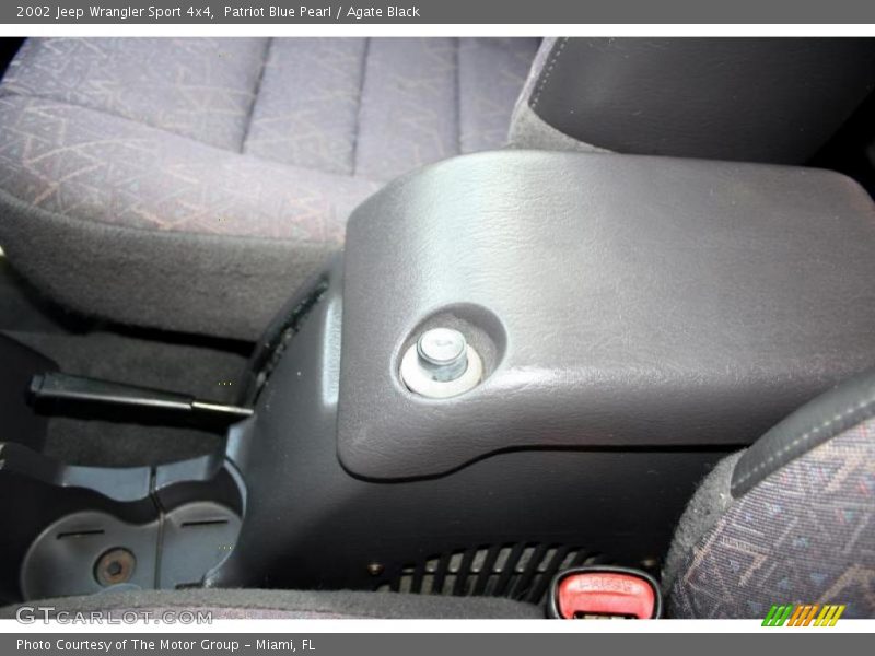 Patriot Blue Pearl / Agate Black 2002 Jeep Wrangler Sport 4x4