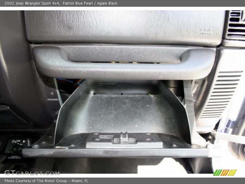 Patriot Blue Pearl / Agate Black 2002 Jeep Wrangler Sport 4x4