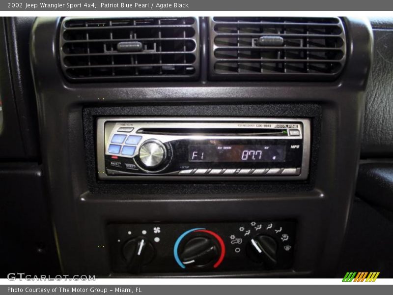 Patriot Blue Pearl / Agate Black 2002 Jeep Wrangler Sport 4x4