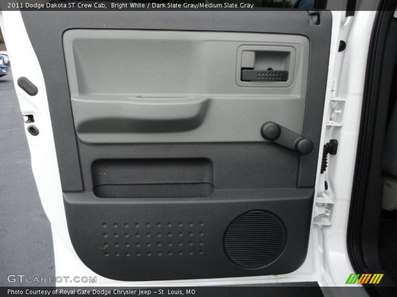 Bright White / Dark Slate Gray/Medium Slate Gray 2011 Dodge Dakota ST Crew Cab