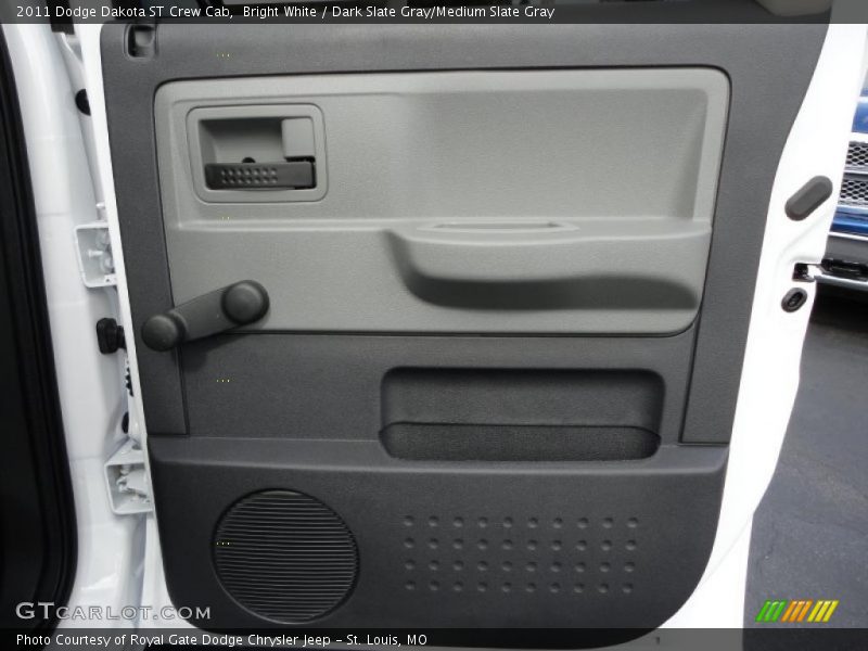 Bright White / Dark Slate Gray/Medium Slate Gray 2011 Dodge Dakota ST Crew Cab