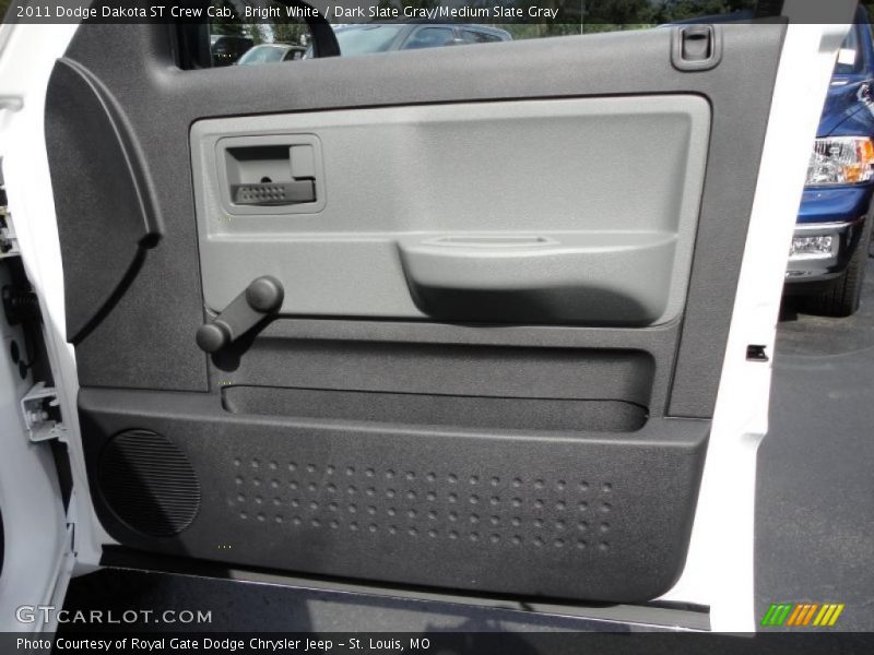 Bright White / Dark Slate Gray/Medium Slate Gray 2011 Dodge Dakota ST Crew Cab