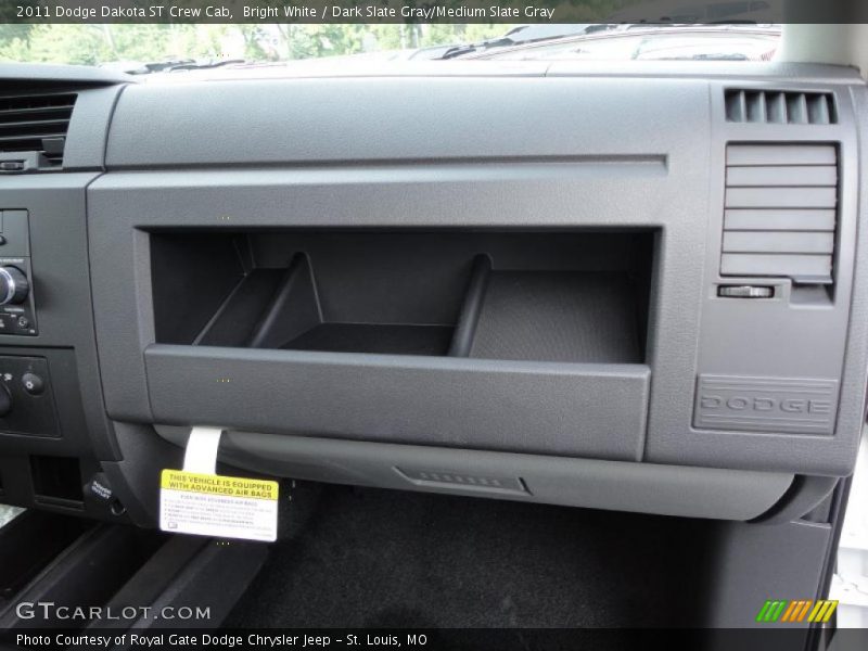 Bright White / Dark Slate Gray/Medium Slate Gray 2011 Dodge Dakota ST Crew Cab