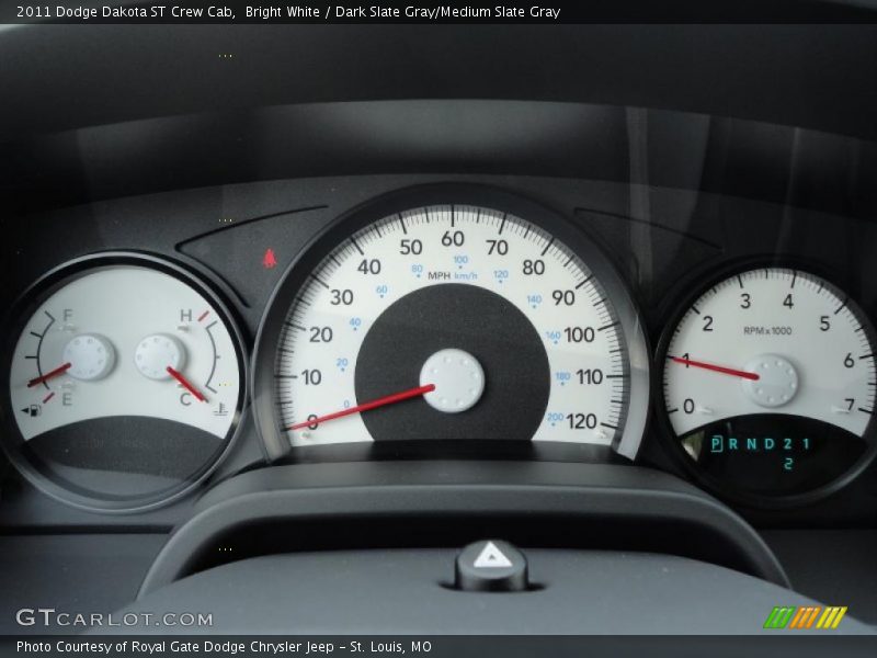Bright White / Dark Slate Gray/Medium Slate Gray 2011 Dodge Dakota ST Crew Cab