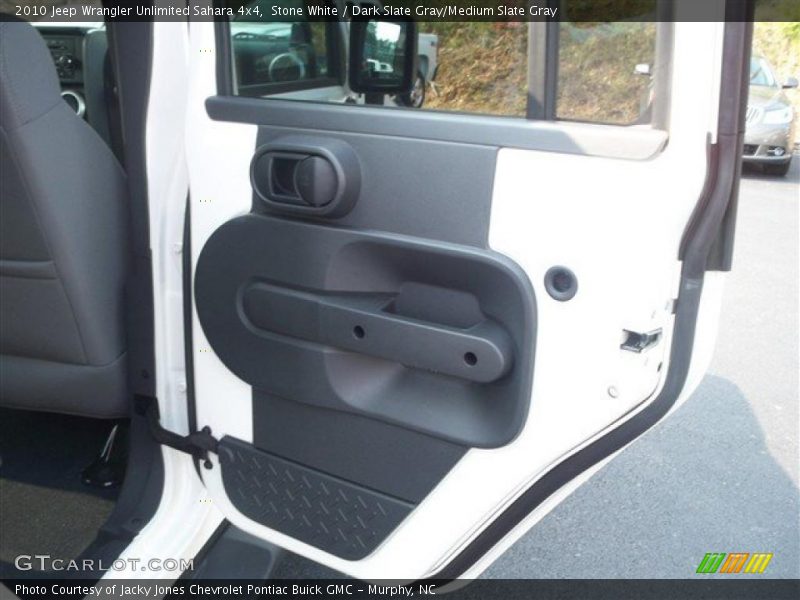 Stone White / Dark Slate Gray/Medium Slate Gray 2010 Jeep Wrangler Unlimited Sahara 4x4