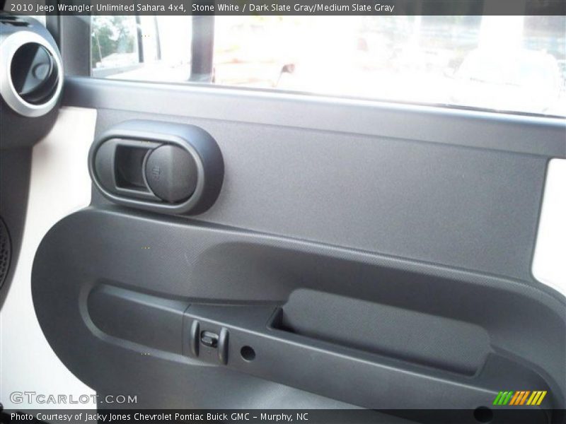 Stone White / Dark Slate Gray/Medium Slate Gray 2010 Jeep Wrangler Unlimited Sahara 4x4